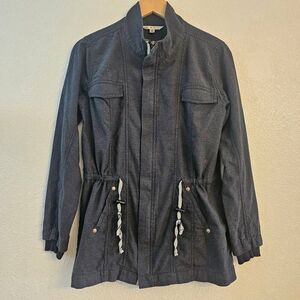 NWOT CAbi Weekend Moto Cinch Waist Fitted Stretch Flattering Jacket: Denim color